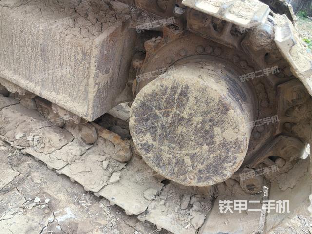 右驅(qū)動(dòng)輪（行走機(jī)構(gòu)）