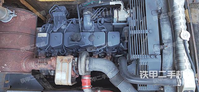 发动机整体俯视（整机外观）