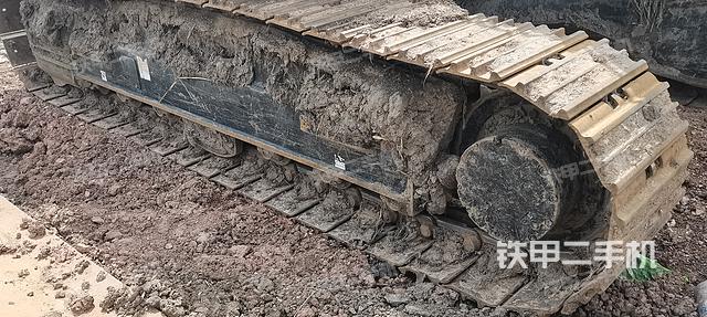 单侧履带整体（整机外观）