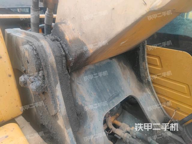 大臂根部 斜视（工作和回转装置）