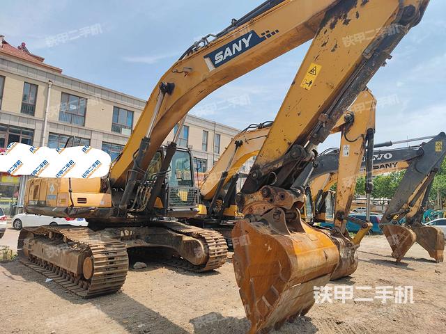右前45(整機(jī)外觀(guān)) 右前45(整機(jī)外觀(guān))