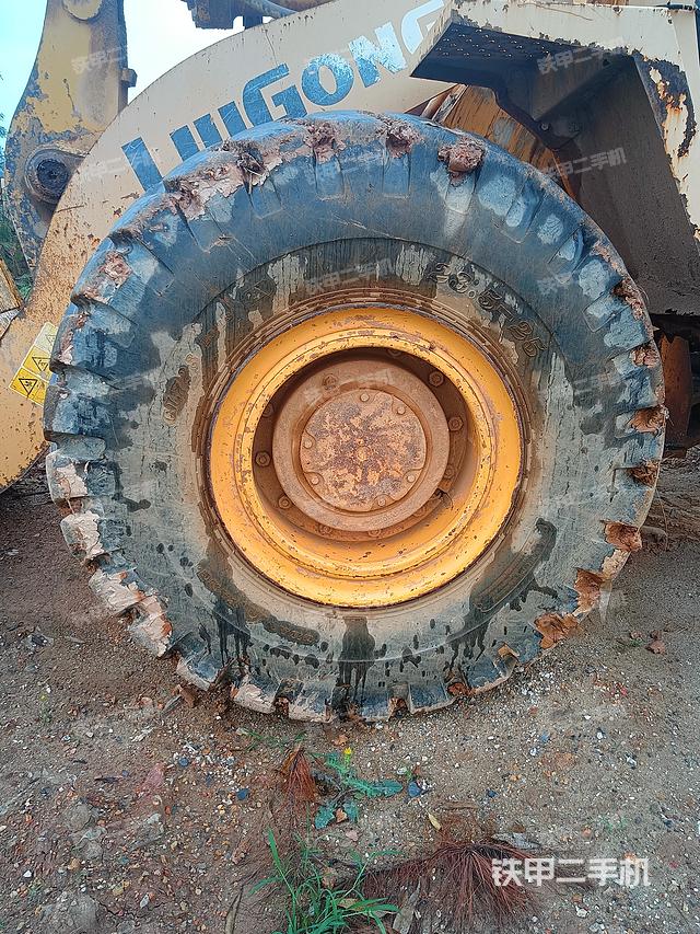 驾驶室操作台（整机外观及大件）