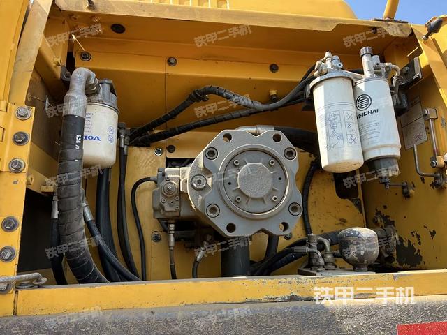 液壓泵室（大件艙室）