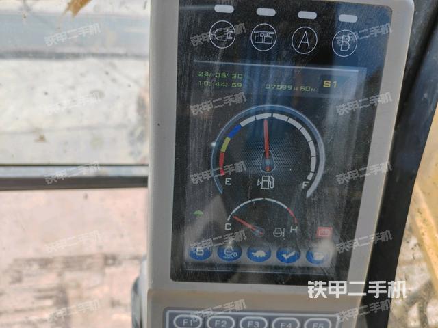 小時(shí)表(駕駛室部分) 小時(shí)表(駕駛室部分)