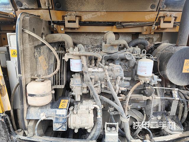 发动机整体俯视（整机外观）