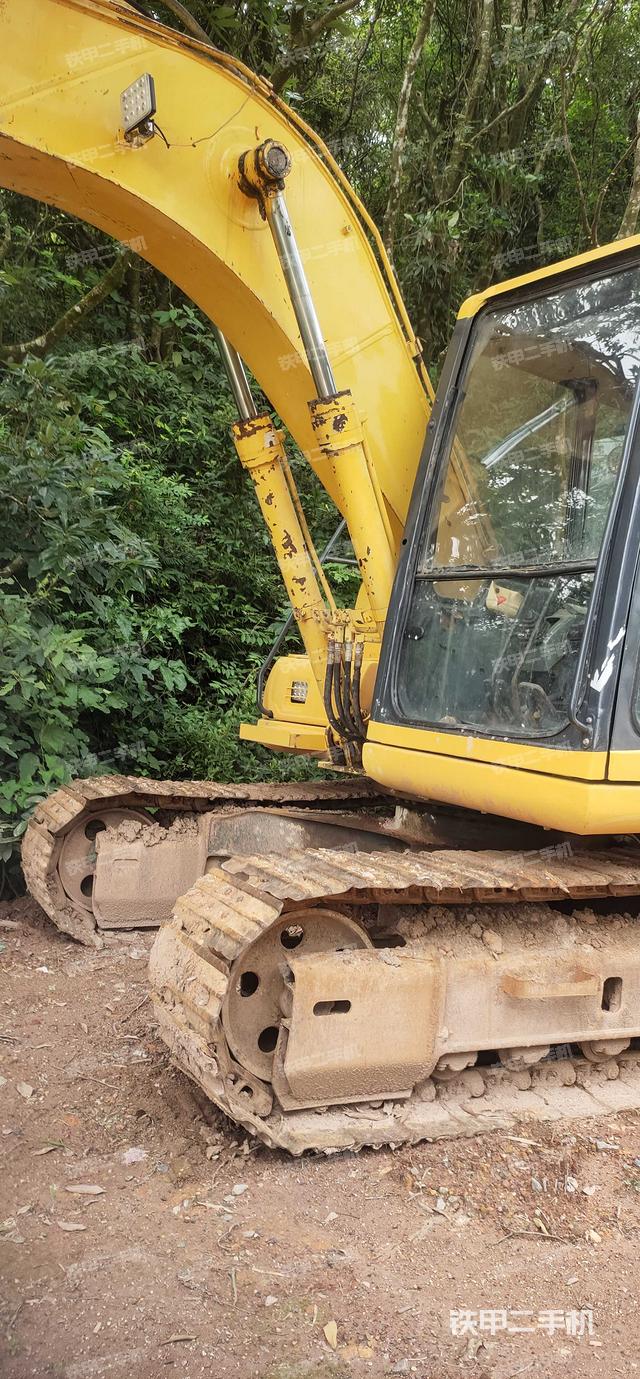 单侧履带整体（整机外观）