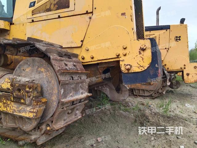 整机左侧（设备外观及核心部件）