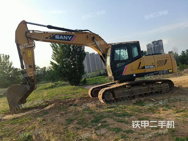 三一重工SY215C挖掘機