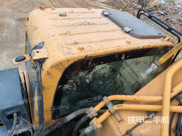 駕駛室頂部俯視(上車部件) 駕駛室頂部俯視(上車部件)