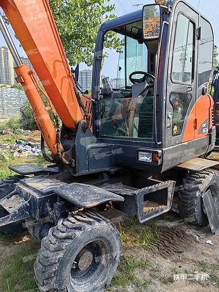 秦皇岛市出售 斗山 DX60W 挖掘机