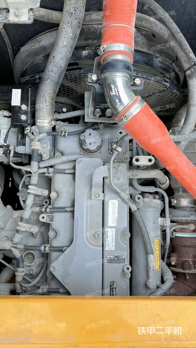 发动机整体俯视（整机外观）