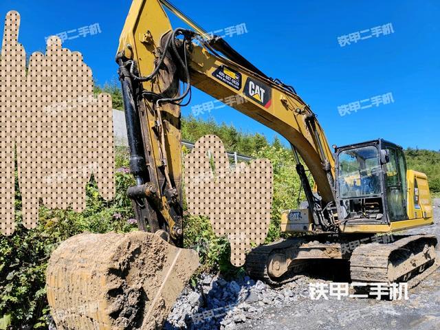 卡特彼勒新一代CAT®323 液压挖掘机