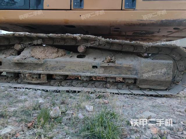 单侧履带整体（整机外观）