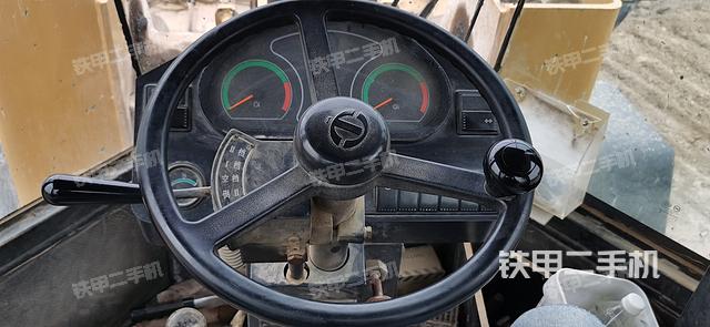 驾驶室操作台（整机外观及大件）