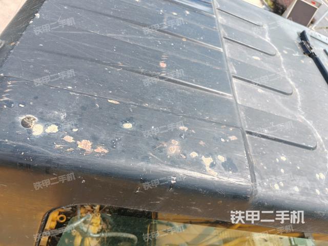 駕駛室頂部俯視(上車部件) 駕駛室頂部俯視(上車部件)