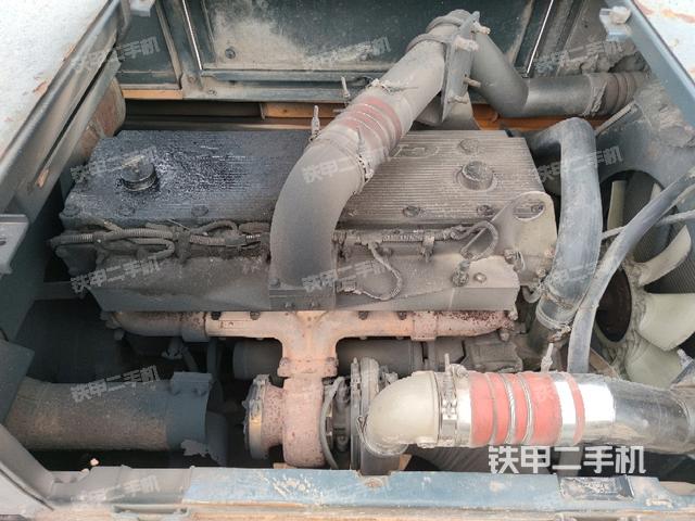 發(fā)動機室(上車部件) 發(fā)動機室(上車部件)