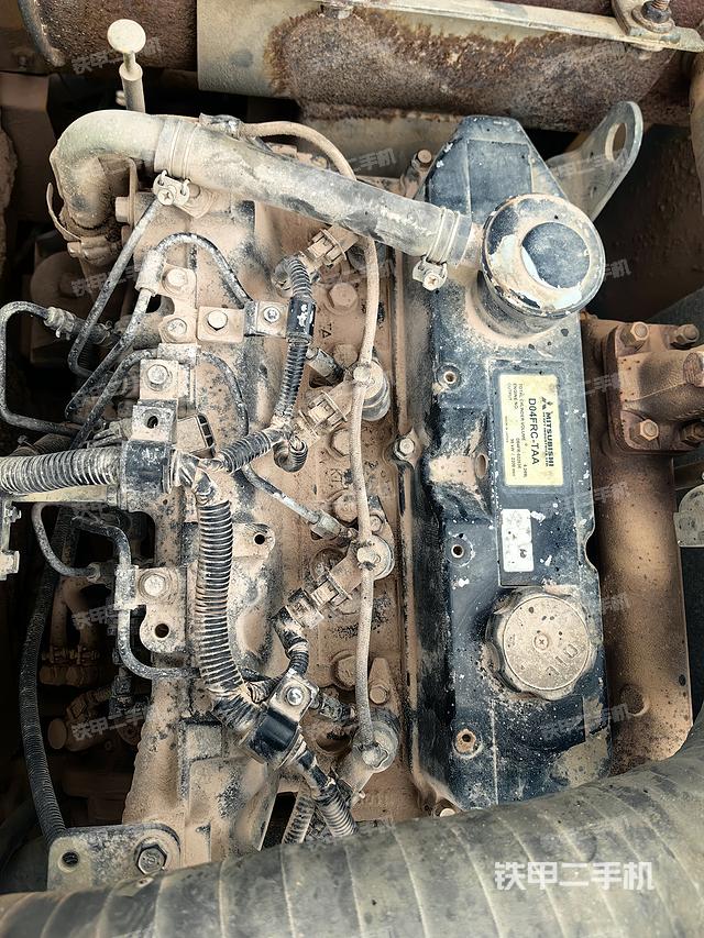 发动机整体俯视（整机外观）