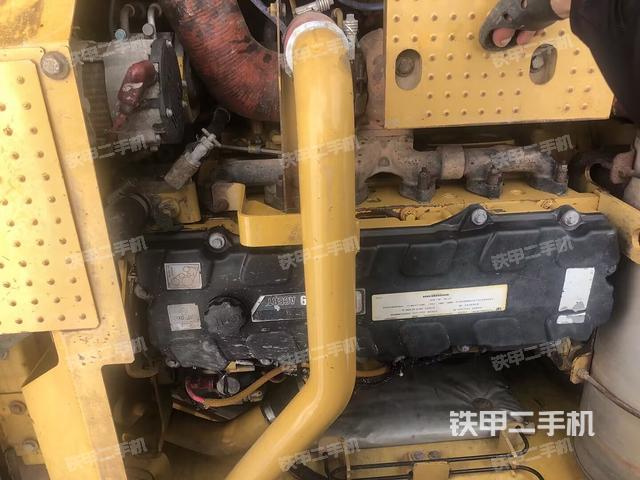 发动机整体俯视（整机外观）