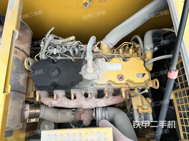 发动机整体俯视（整机外观）