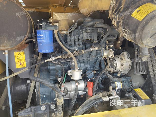 发动机整体俯视（整机外观）