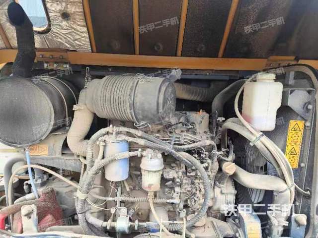 发动机整体俯视（整机外观）