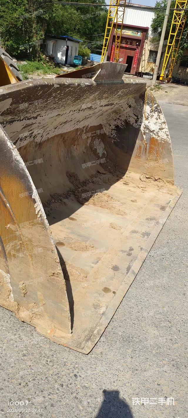 工作装置整体（整机外观及大件）