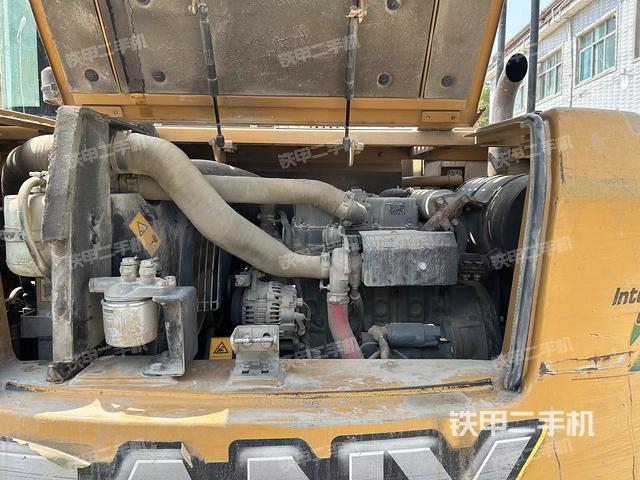 发动机整体俯视（整机外观）