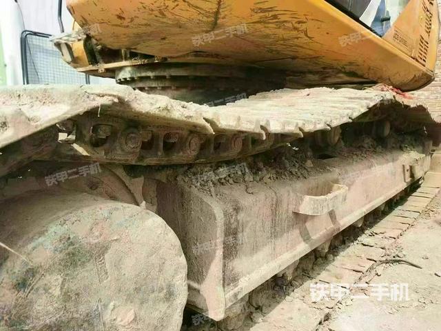 单侧履带整体（整机外观）