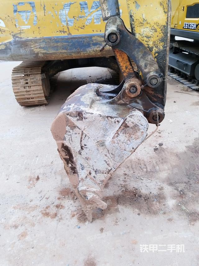 鏟斗45度（工作和回轉(zhuǎn)裝置）