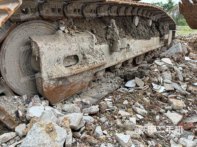 单侧履带整体（整机外观）