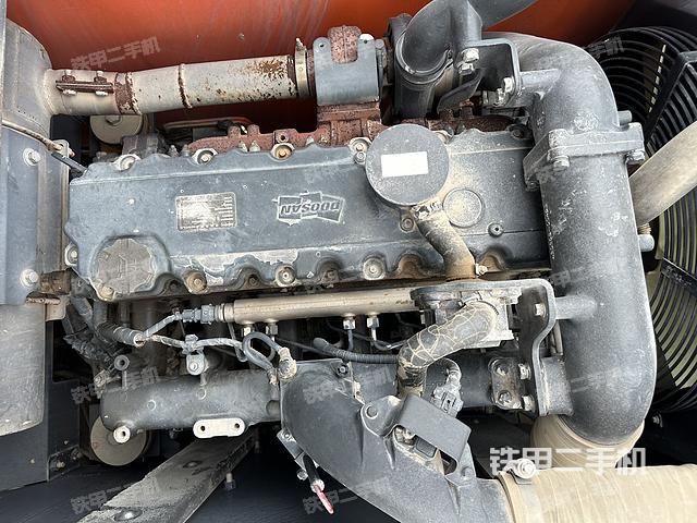 发动机整体俯视（整机外观）