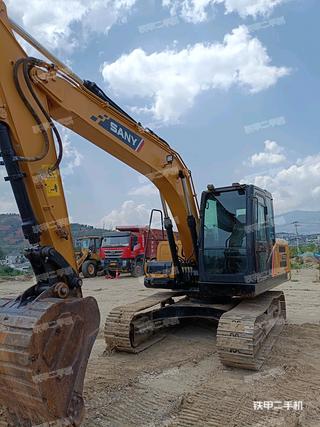 云南-临沧市二手三一重工SY135C挖掘机实拍照片