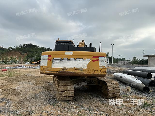 驾驶室整体（整机外观）