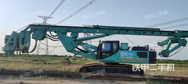 整机左侧（设备外观及核心部件）