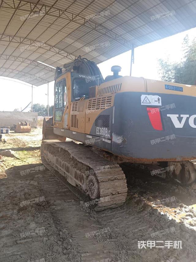 整机右后45°（整机外观）