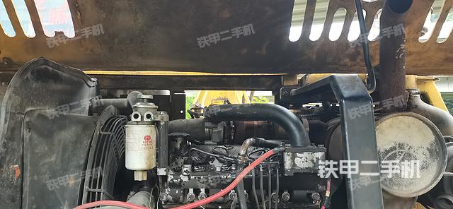 发动机整体俯视（整机外观）