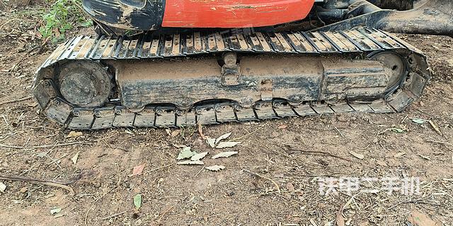 单侧履带整体（整机外观）