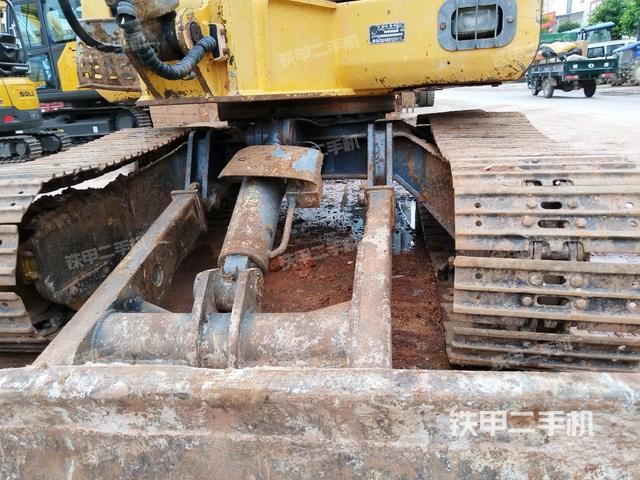 小臂整體右前（工作和回轉(zhuǎn)裝置）