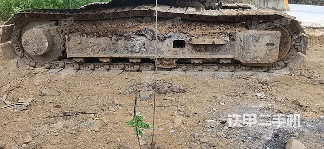 单侧履带整体（整机外观）