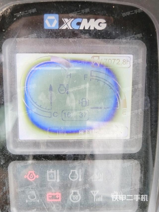 座椅右側(cè)控制臺/鑰匙門/油門/含右手柄（駕駛室部分）