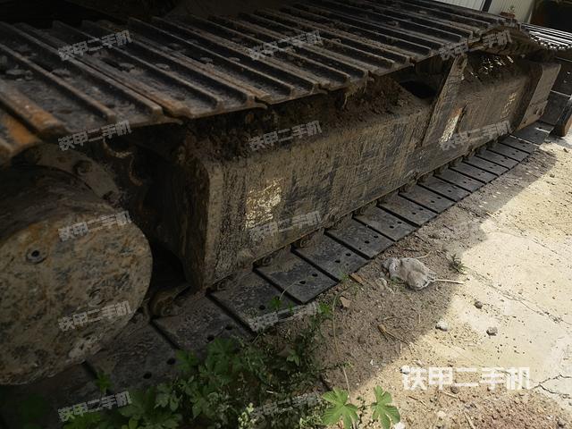 单侧履带整体（整机外观）