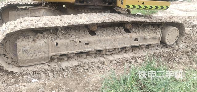 单侧履带整体（整机外观）