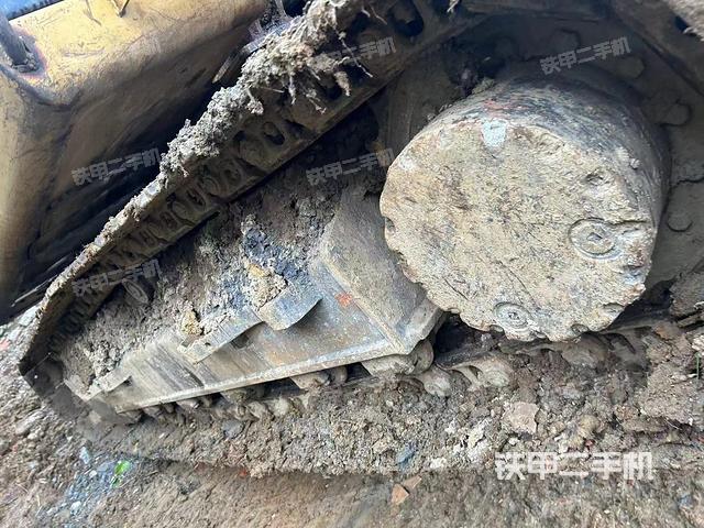 单侧履带整体（整机外观）