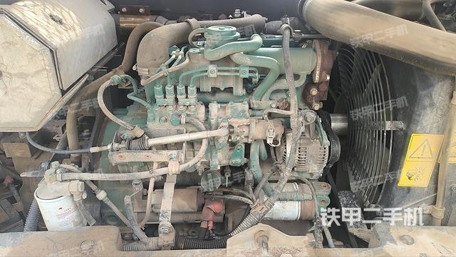 发动机整体俯视（整机外观）