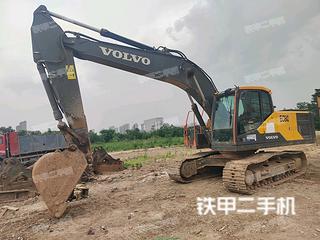 徐州沃尔沃EC210ES挖掘机实拍图片