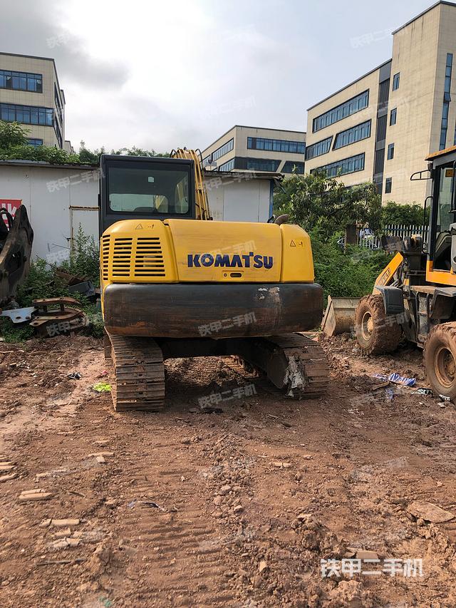 驾驶室整体（整机外观）