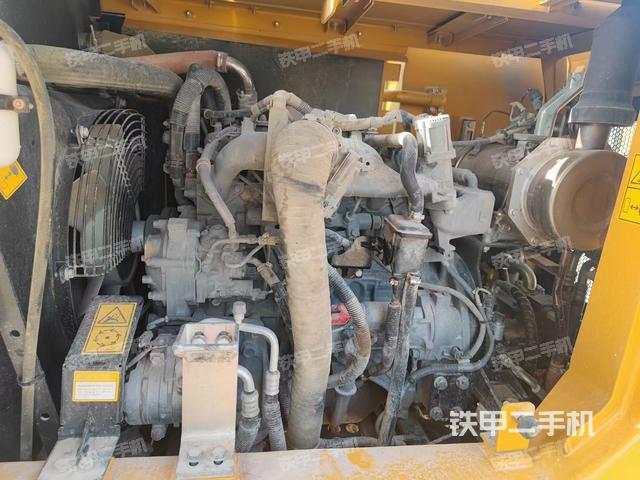 发动机整体俯视（整机外观）