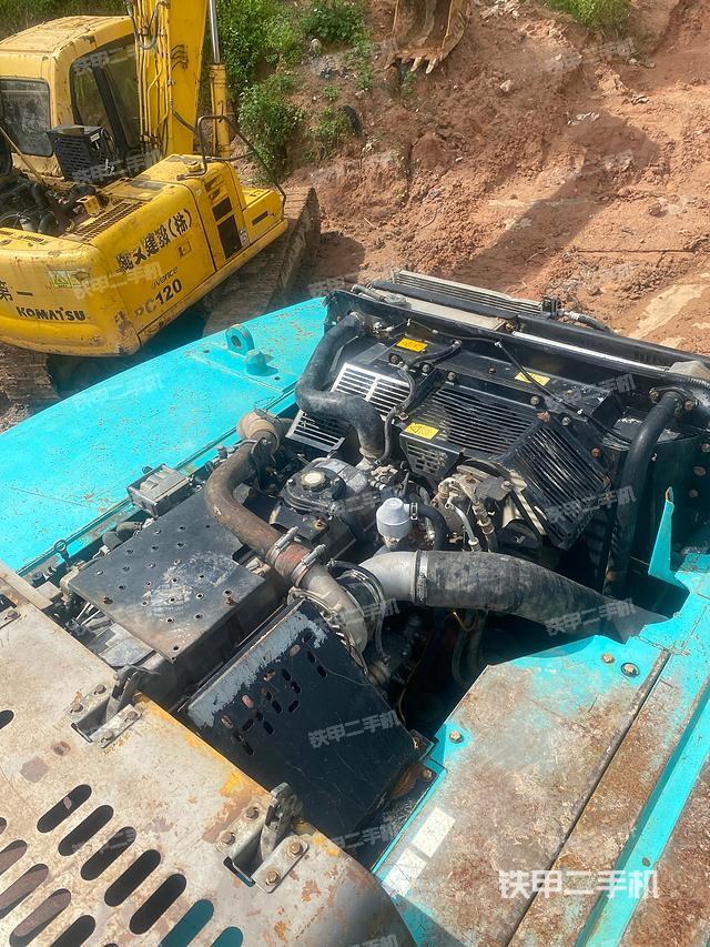 发动机整体俯视（整机外观）