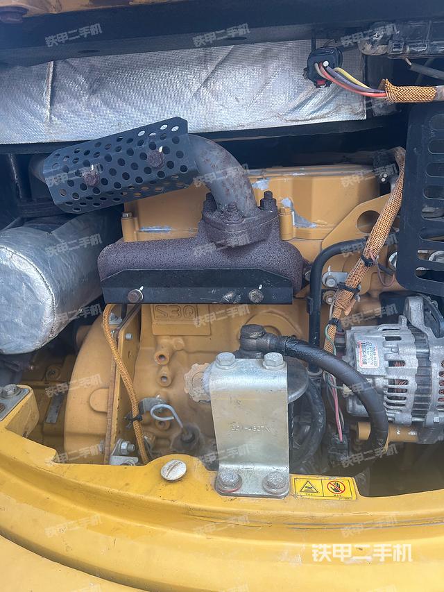 发动机整体俯视（整机外观）