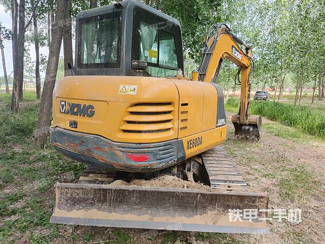 整机右后45°（整机外观）